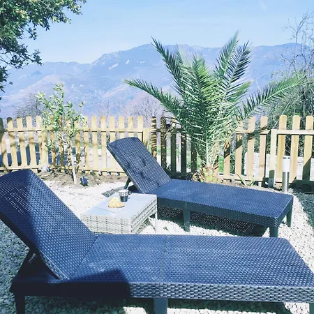 Дом отдыха Maison Corse Avec Piscine Et Sauna - La Casa Lilia *